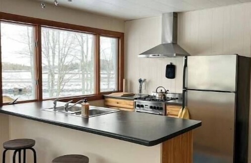 Deer Isle Apartment | Apt w/Views-Beach & Boat Access