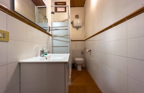 Lake Bracciano Apartment | Apt Window On Castle, Lake View, Free Wi-Fi