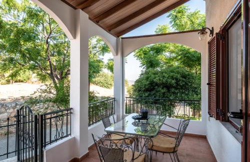Katochori Villa | ApteraMare Tradidtional house 'New listing'