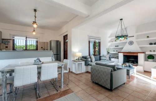 Katochori Villa | ApteraMare Tradidtional house 'New listing'