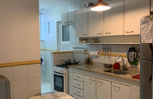 Zona Sul Apartment | Apto ótima localização em Botafogo, Climatizado, Portaria 24h, e Vaga Garagem