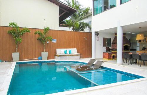 Porto Seguro Apartment | Apto 4 com piscina e wi-fi a 150 m da praia Mundaí