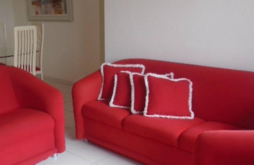 Itanhaem Condo | Apto Satelpraia foot in the sand