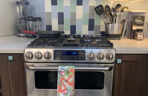 Rio del Mar House | Aptos Beach Retreat Hot Tub & 5 Min Walk to Sand