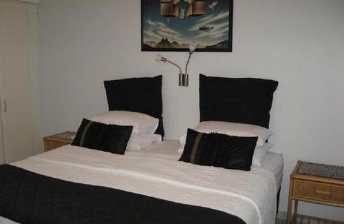 Pennington House | Aqua Vista Accommodation