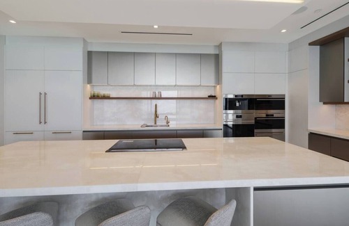 Nassau Apartment | Aqualina 1101 Penthouse
