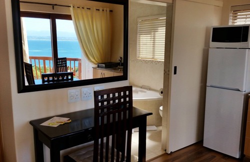 Mossel Bay Bed & Breakfast | Aquamarine Guest House