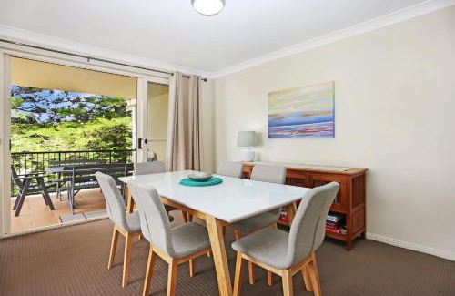 Hawks Nest House | Aquarius Apartment 4