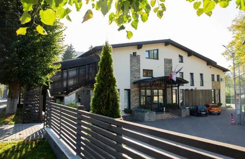 Campulung Moldovenesc Hotel | AQUARIUS BOUTIQUE HOTEL