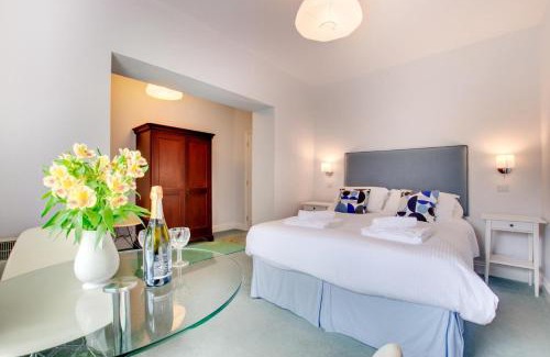 Porthcurno Apartment | Aquarius
