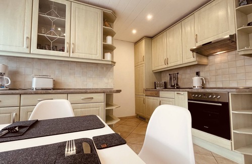 Goßwitz Apartment | AR Apartments II - Prime, kitchen 5 pers. - by the Thuringian Sea