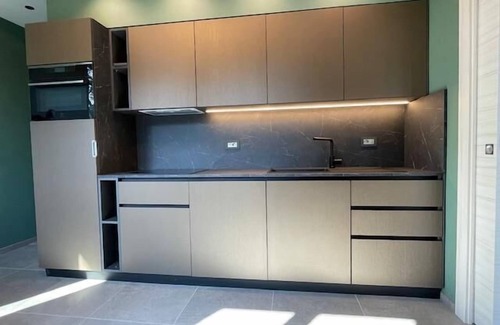 Aurora Apartment | AR Living Colletta Exclusive Apartment E5