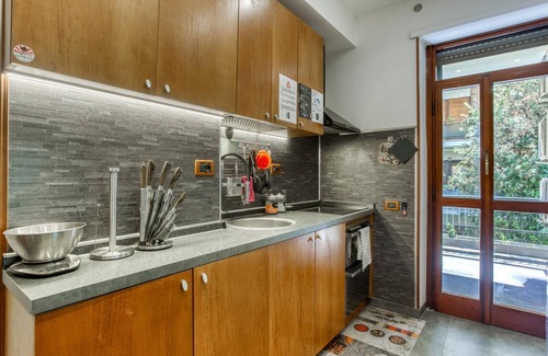 Nomentano Bed & Breakfast | AR ROOMS ROME Grey triple