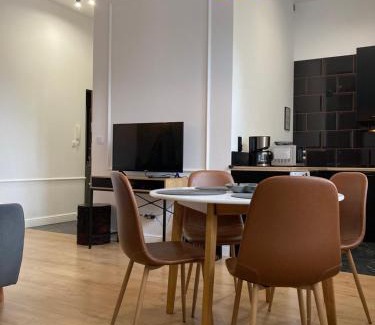 Torun Apartment | Ara Apartament I