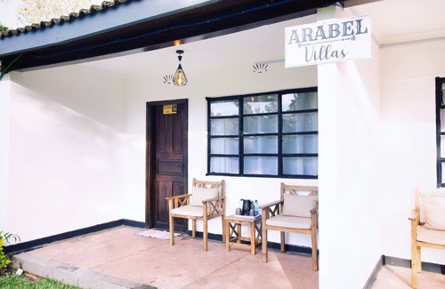 Nanyuki Apartment | Arabel Villa Studio is centrally located in Nanyuki along the River Nanyuki.