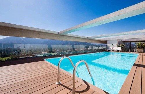 Apoquindo Apartment | Arauco Studio w/Wifi, Pool, Gym, next to shopping