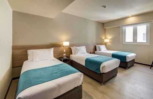 Leuro Hotel | Arawi Miraflores Express