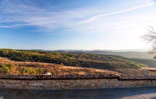Arbanasi House | ARBANASHKI STYLE-Panoramic View with JACUZZI, Summer-Winter terrace, KIDS Area