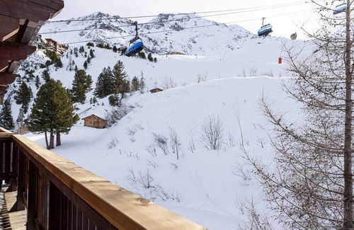 Arc-1950 Apartment | Arc 1950: Spacious for 10, ski-in/ski-out, pools & spa