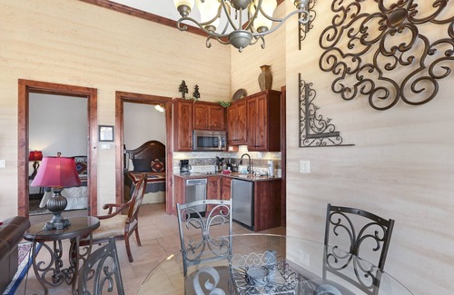 Johnson City Hotel | Arc de Texas- Lafayatte Suite I ATV's, Pool, Stargazing, on 2001 acres!