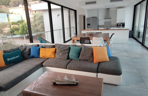La Ciotat Villa | Architect-designed villa with sea view and pool at the gateway to the calanques park