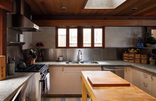 Beach Barber Tract House | Architectural Masterpiece on Windansea Beach - Family and Pet Friendly!