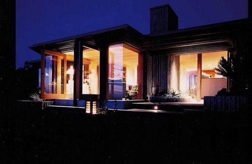 Beach Barber Tract House | Architectural Masterpiece on Windansea Beach - Family and Pet Friendly!