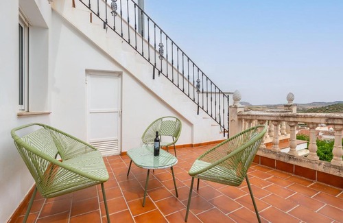 Ardales House | Ardales House