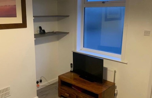 Gillingham Apartment | Ardens Lodge