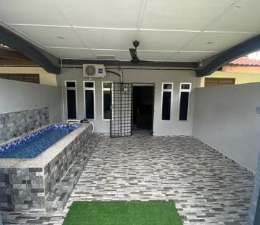 Kuantan House | ArDiNa SweetHoMe MINI POOL