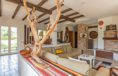Gornate Olona House | Are you dreaming of a relaxing vacation in beautiful surroundings? Then this house with a wonderful