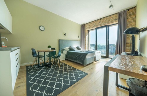 Dekabristov Island Apartment | Arena Loft Apartments