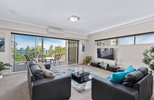 Redcliffe Apartment | Arena on Sydney 10 - Waterviews