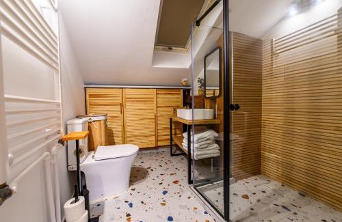 Old Town Apartment | Arena View Premium Loft