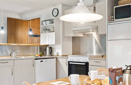 Kramnitse House | "Arendine" - 700m from the sea by Interhome