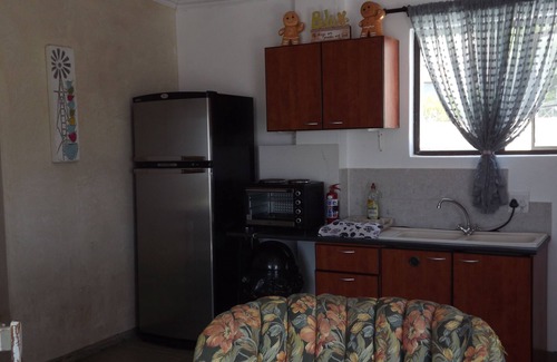 Mountainside Apartment | Arendsnest Self Catering penthouse apartment with spectacular views .