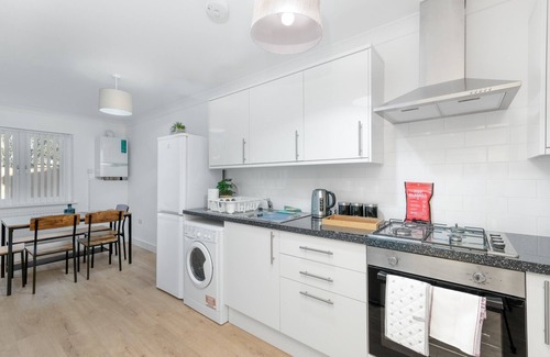 Iver Apartment | Arista SL0 Raipur Ct 01nPinewood 2 Bedroom Apartment 01 By Arista Living