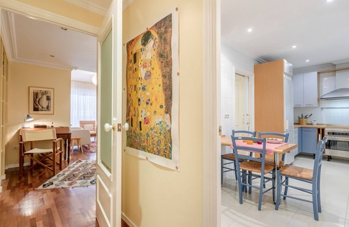 Museo Apartment | Arjona two bedroom deluxe