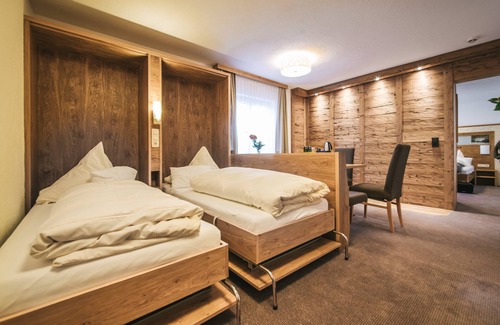 Sankt Anton am Arlberg Hotel | Arlen Lodge Hotel