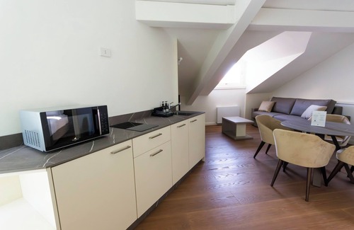 Arona House | Arona Palace