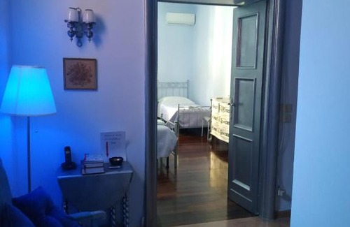 Esquilino Bed & Breakfast | Around The Corner Colosseo B&B
