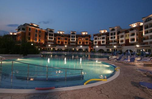 Aheloy Apartment | Art studio Marina Cape-private host