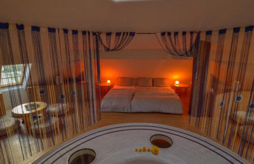 Vratimov Villa | Art Tower