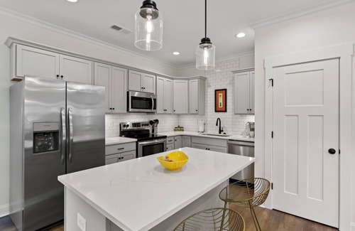 Parker House | Art West A - Charming townhome in West End Arts District Greenville.