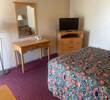 Artesia Hotel | Artesia Inn- No Service Fees