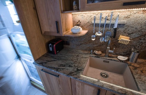 Lozenets Apartment | Artist's Flat, Entire Home