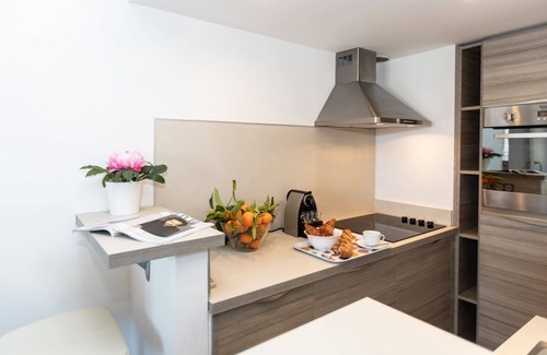 Juan-les-Pins Apartment | Artistic Riviera 7E - One Bedroom Apartment, Sleeps 4