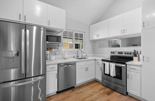 North Park House | Artistic Woodsy Retreat in Walkable North Park