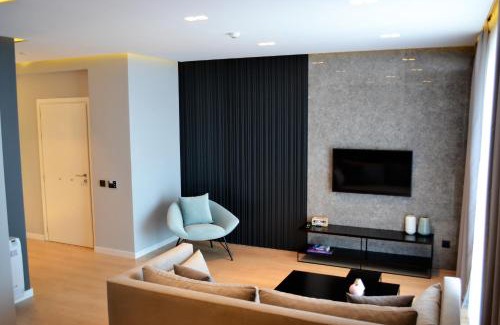 Qafe e Gjashtes Hotel | ArtNest Luxury Hotel & Suites