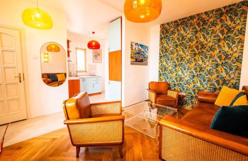 Erzsebetvaros Apartment | Artsy Loft Downtown 2